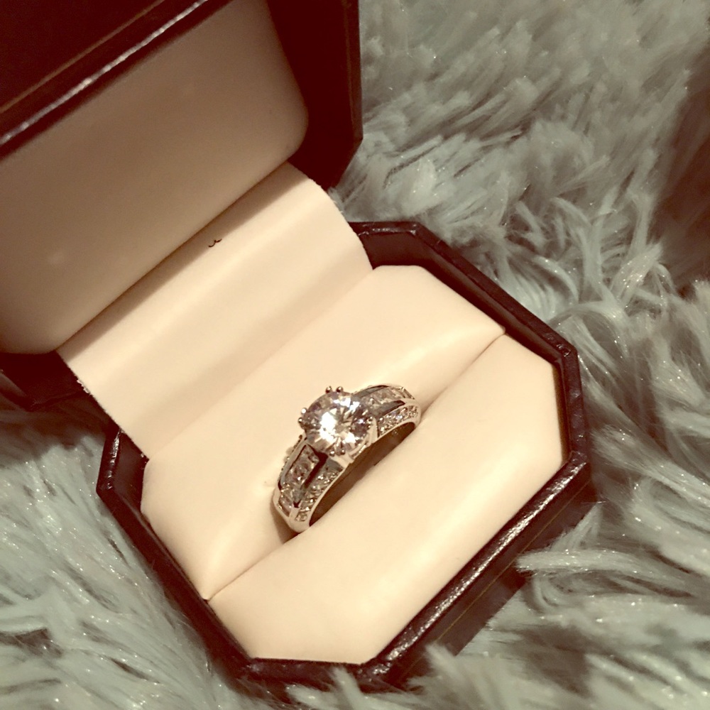 Ring